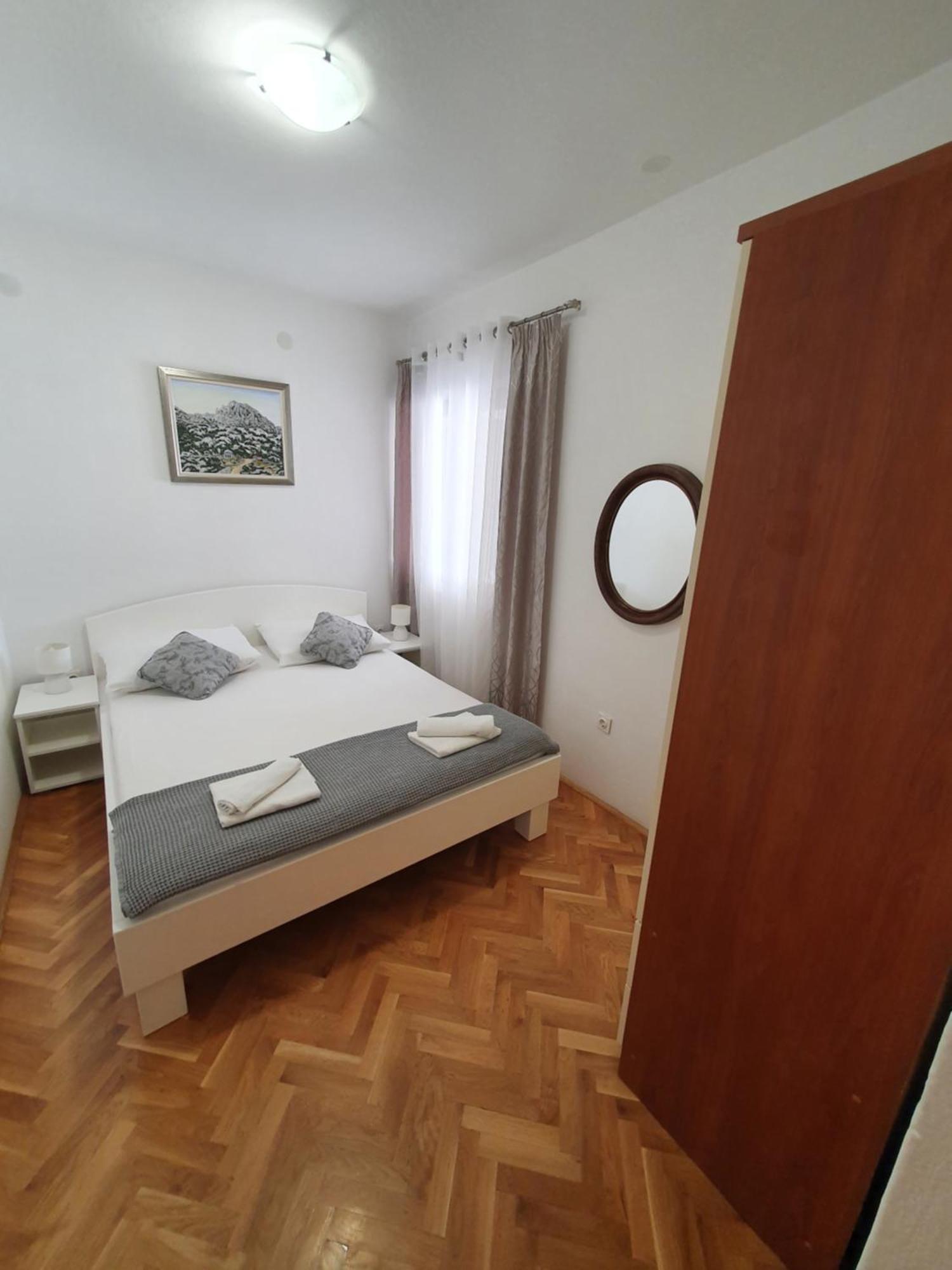 Apartmani Ante Jasenice  Zewnętrze zdjęcie